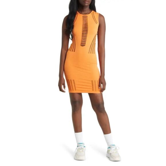 Urban Outfitters iets frans...Suki Cut-Out Mini Dress Orange New with tag Large - Picture 1 of 7